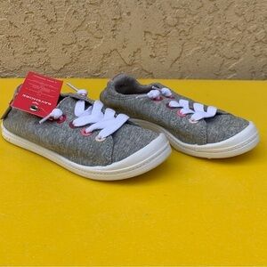 Roxy Girls Bayshore III Low Top Gray Slip On Sneakers Shoes Size 12 Little Kid